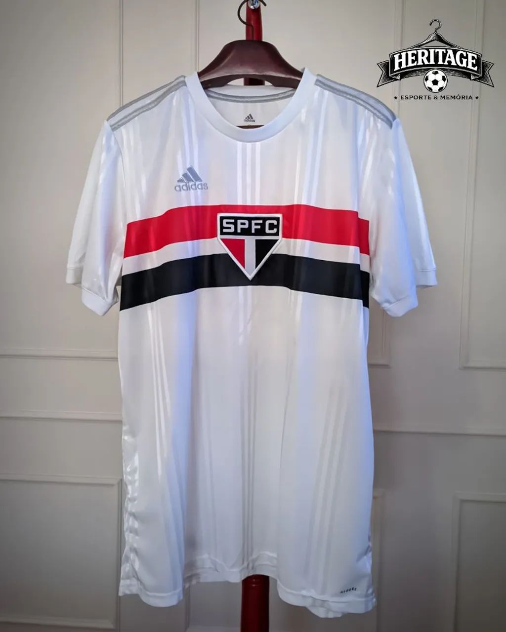 Camisa: São Paulo 2020
