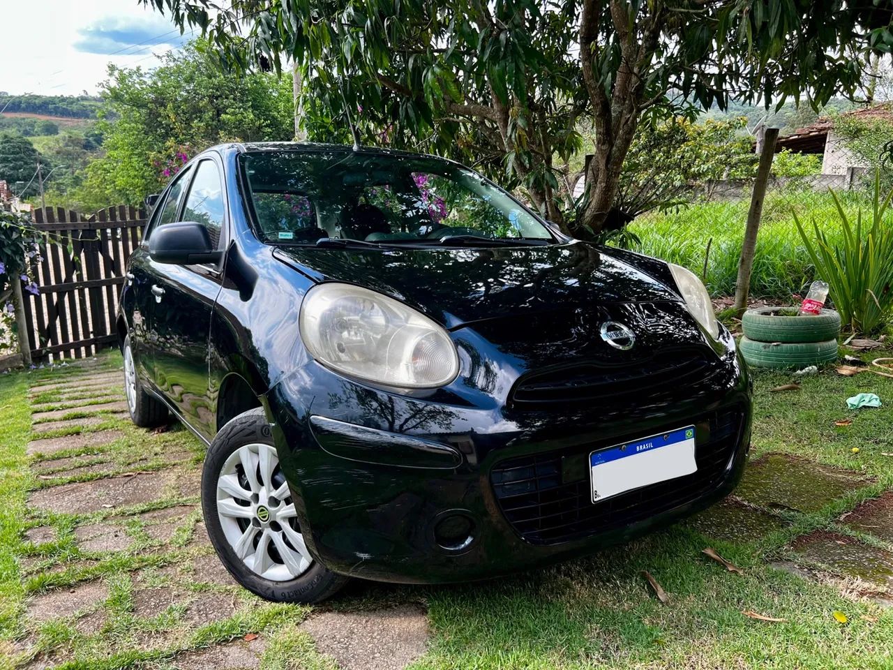 Nissan March 1.0 16V FLEX FUEL 5P 2012