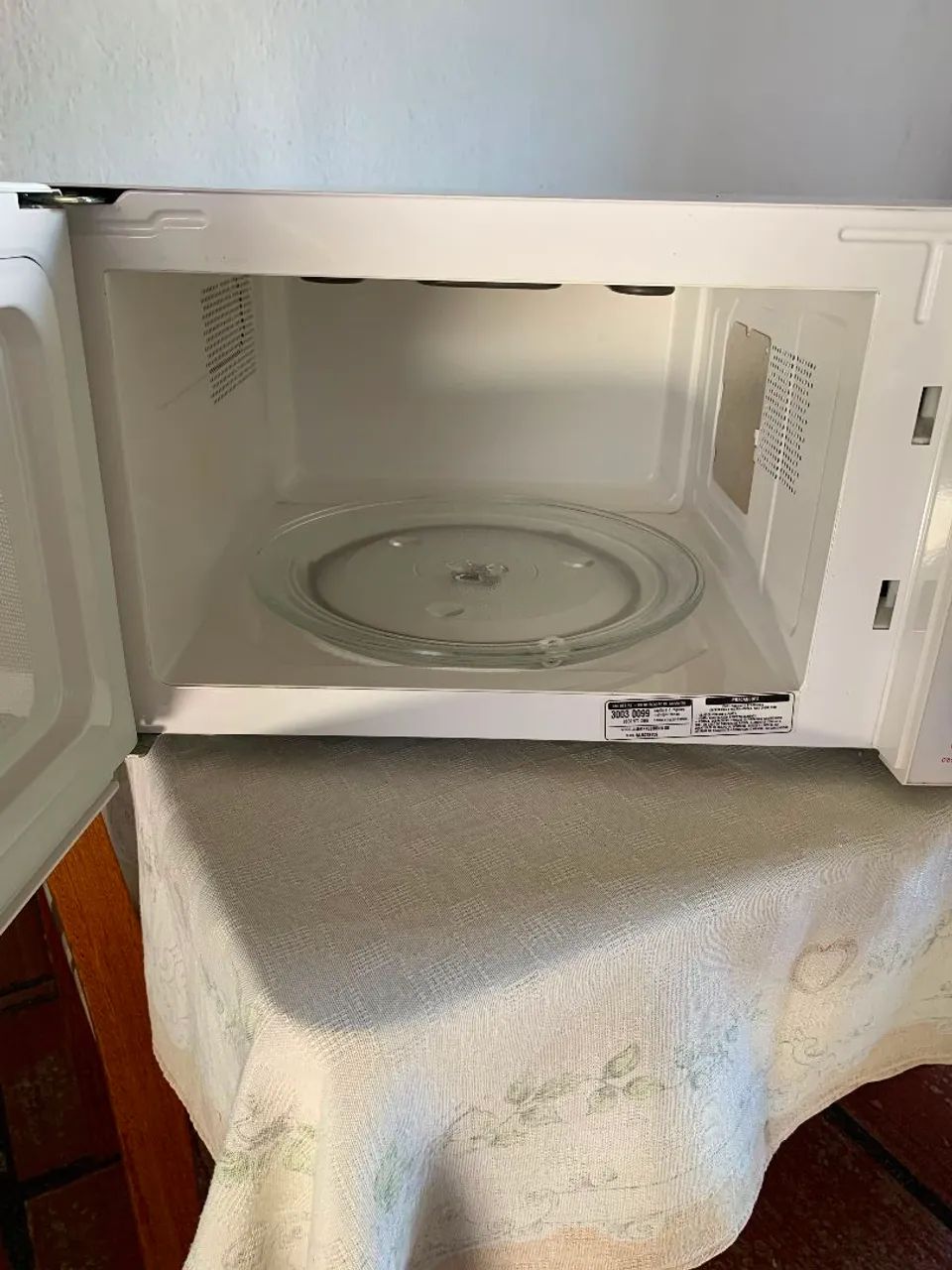 Vendo micro-ondas seminovo  - Foto 3