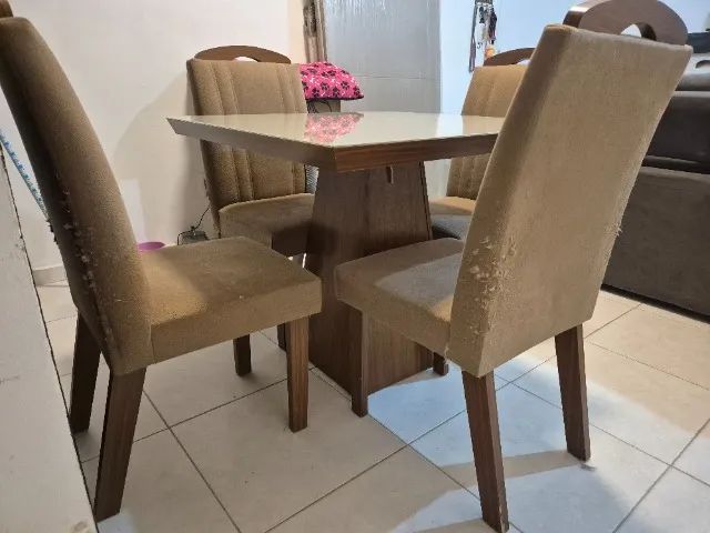 Mesa de jantar com 4 cadeiras - Foto 5