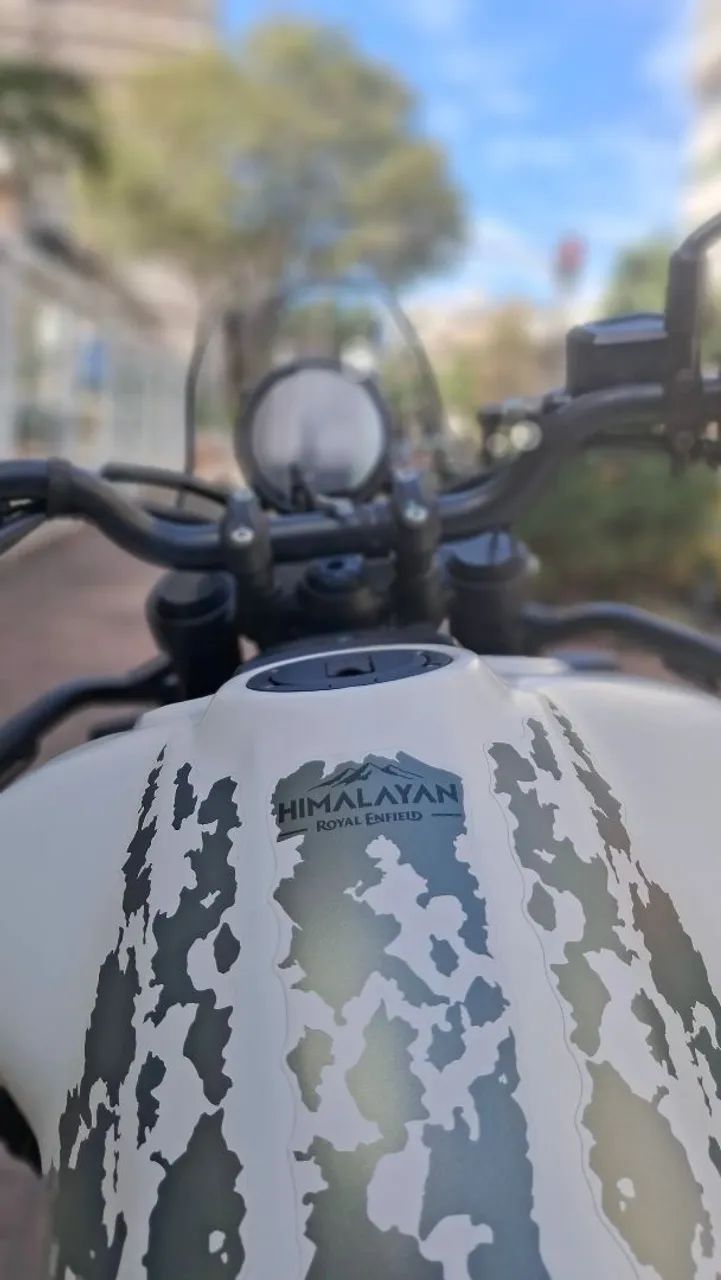 Himalayan Kamet Withe 450cc - Amanda  - Foto 2