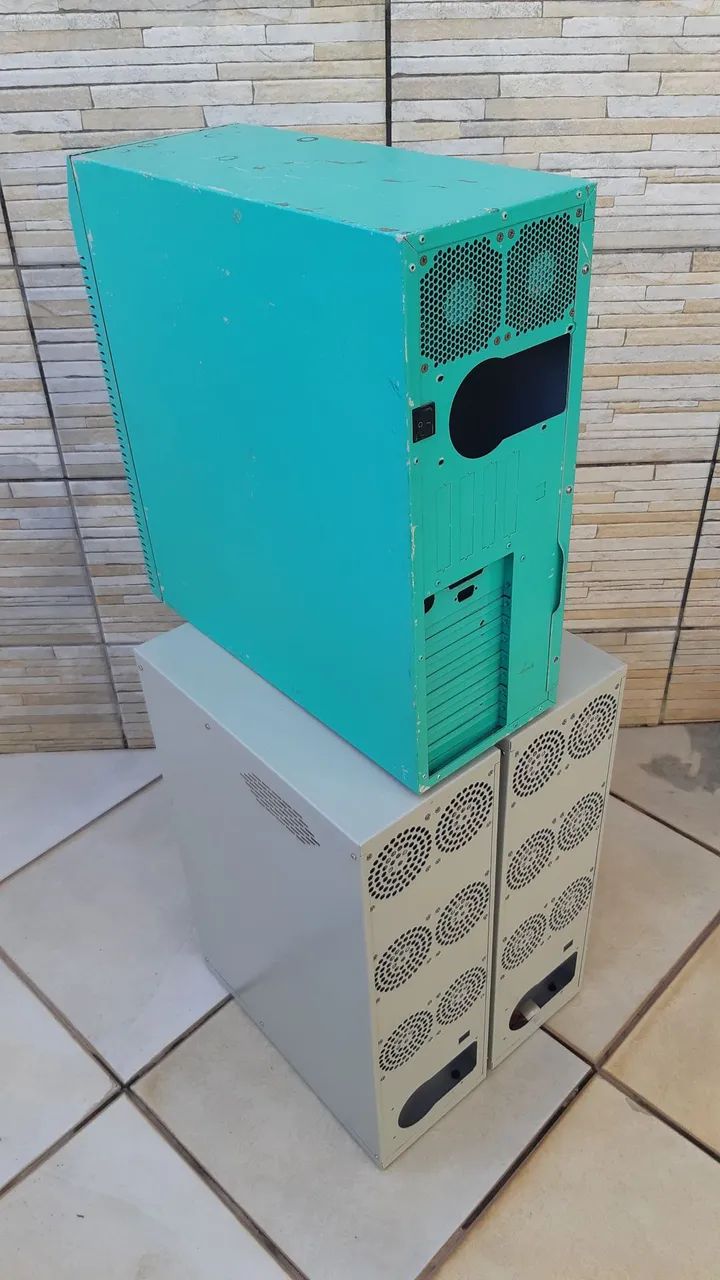 3 Gabinetes para duplicadora em aço - Foto 4