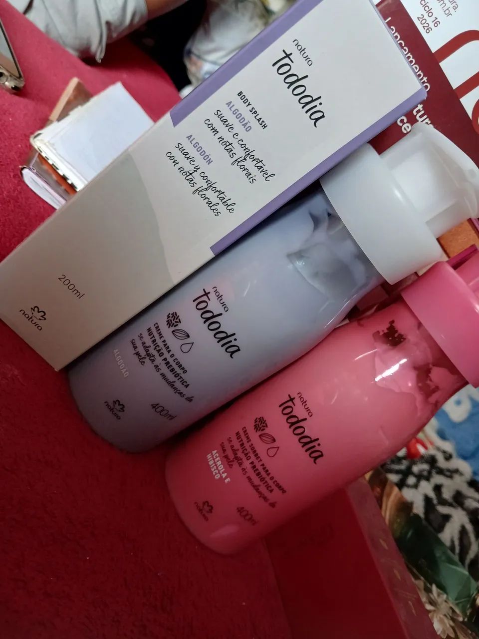 Perfumes cremes, natura e oboticario  - Foto 2