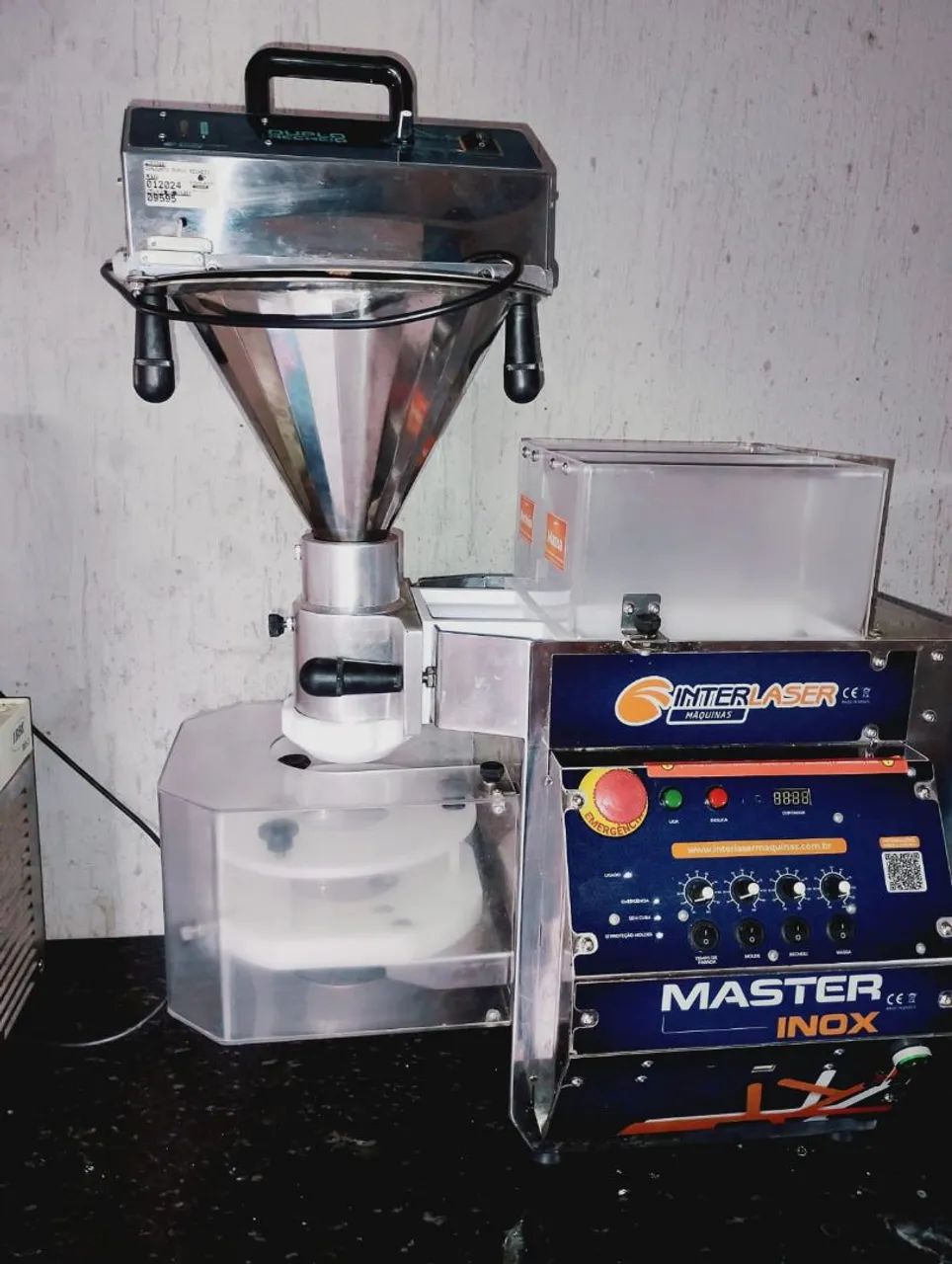 Máquina de fazer salgados - Foto 2