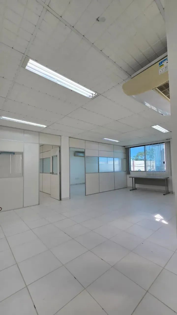 Escritório para aluguel com 220 metros quadrados com 1 quarto em Parque 10 de Novembro - M - Foto 4