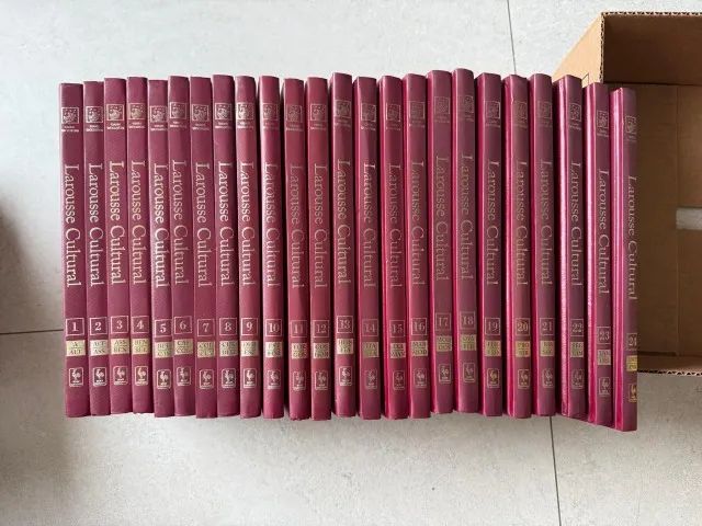 Coleção de livros - Foto 5