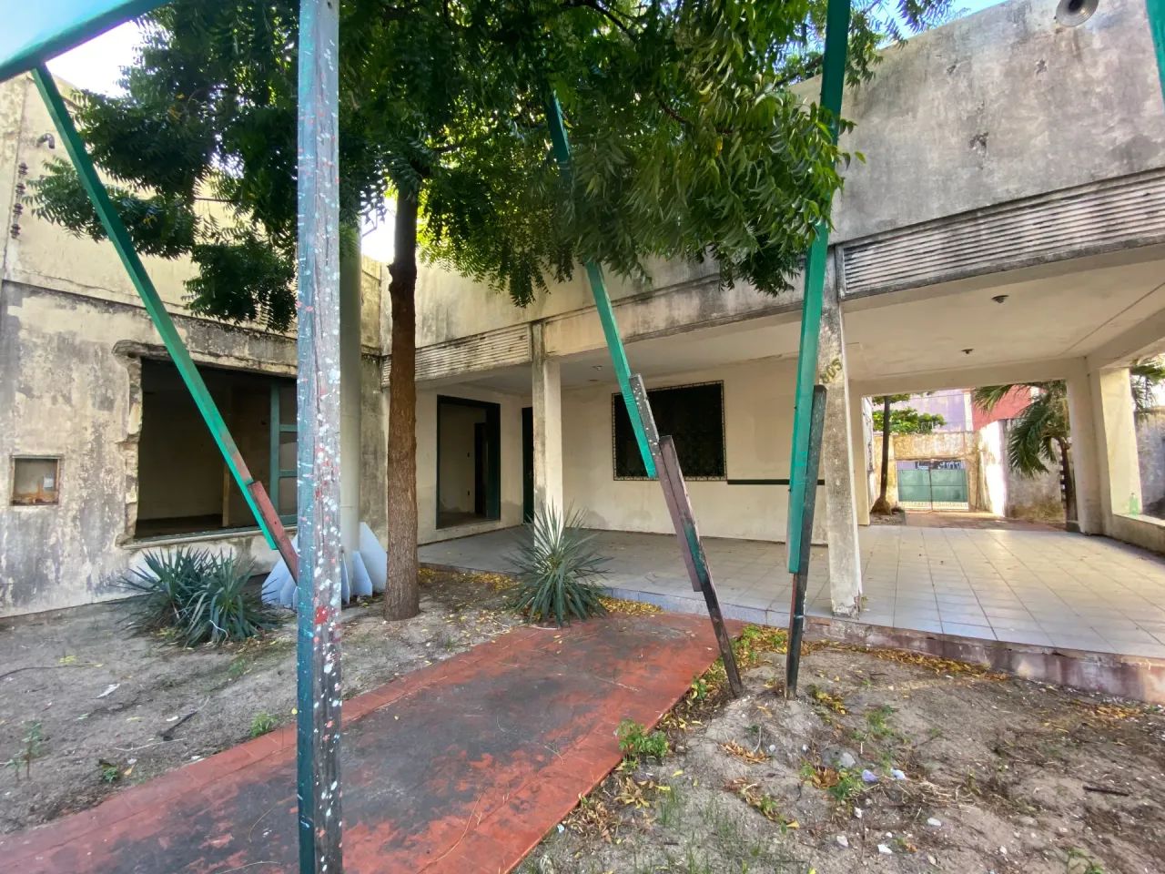 Foto do anúncio de IMÓVEL COMERCIAL, 672 metros quadrados com 3 frentes na Praia de Iracema - Fortaleza em Praia de Iracema, Fortaleza