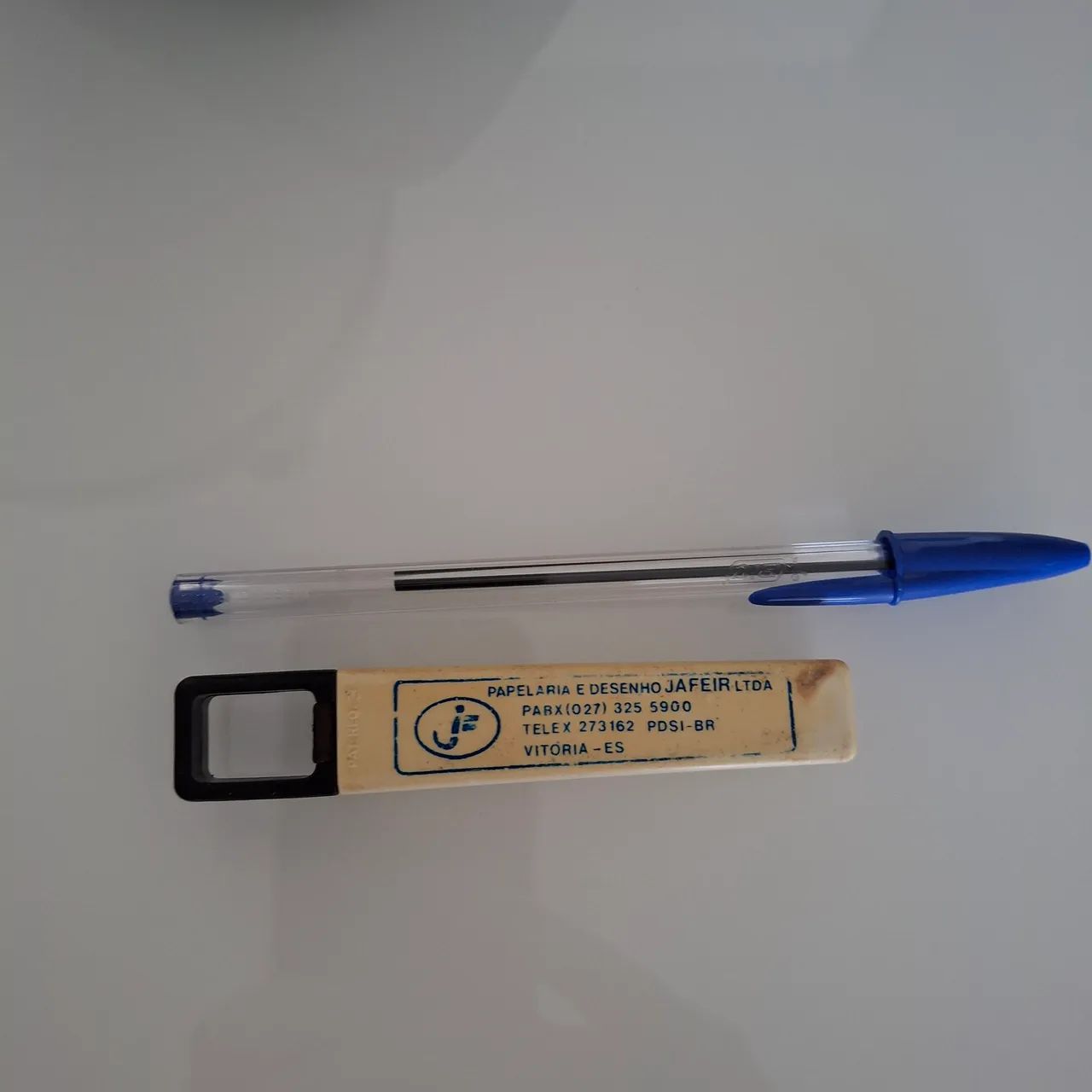 Abridor e saca-rolhas antigo Papelaria Jafeir - Foto 5