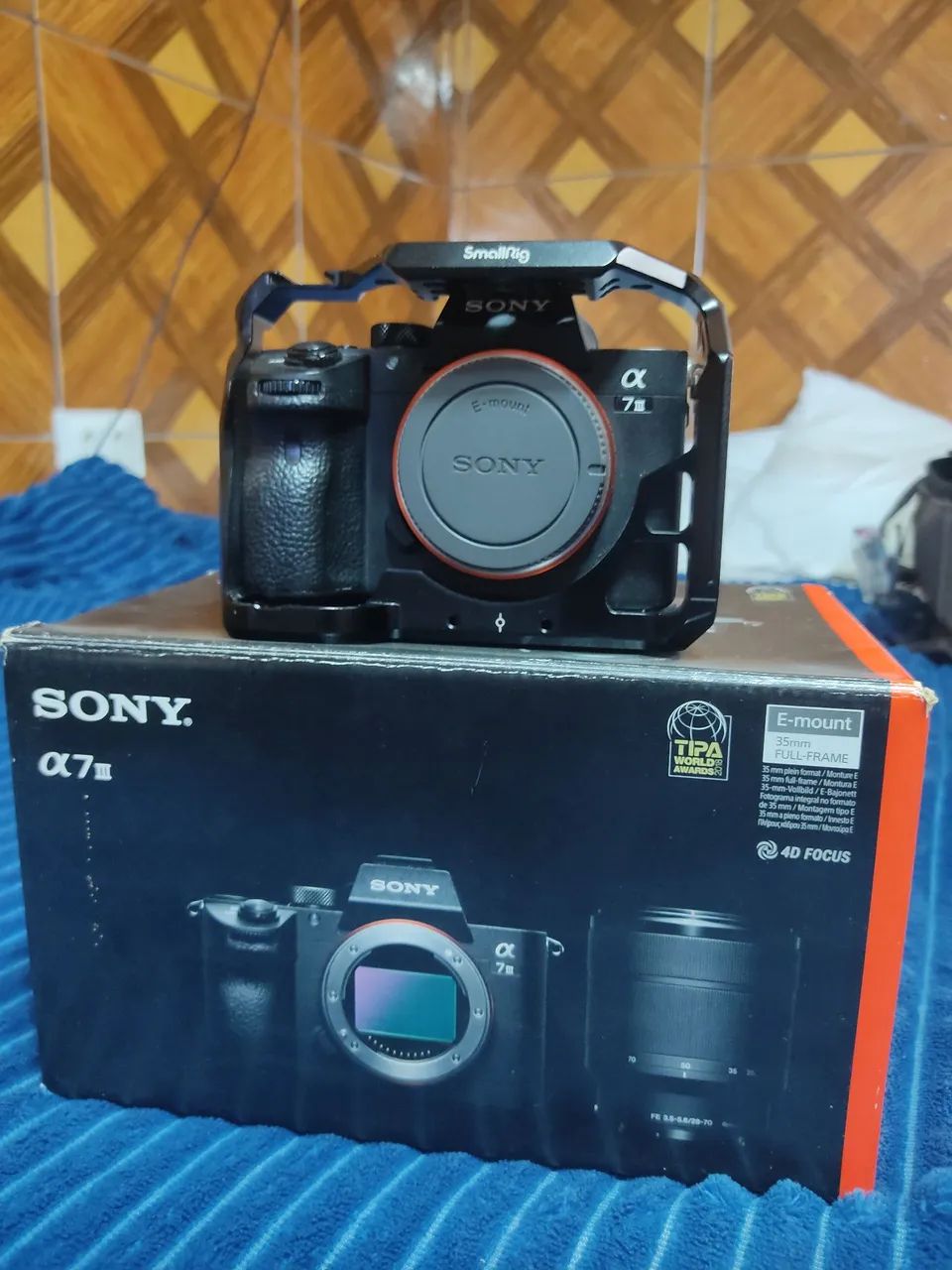 Sony a73 com cage+ caixa - Foto 5