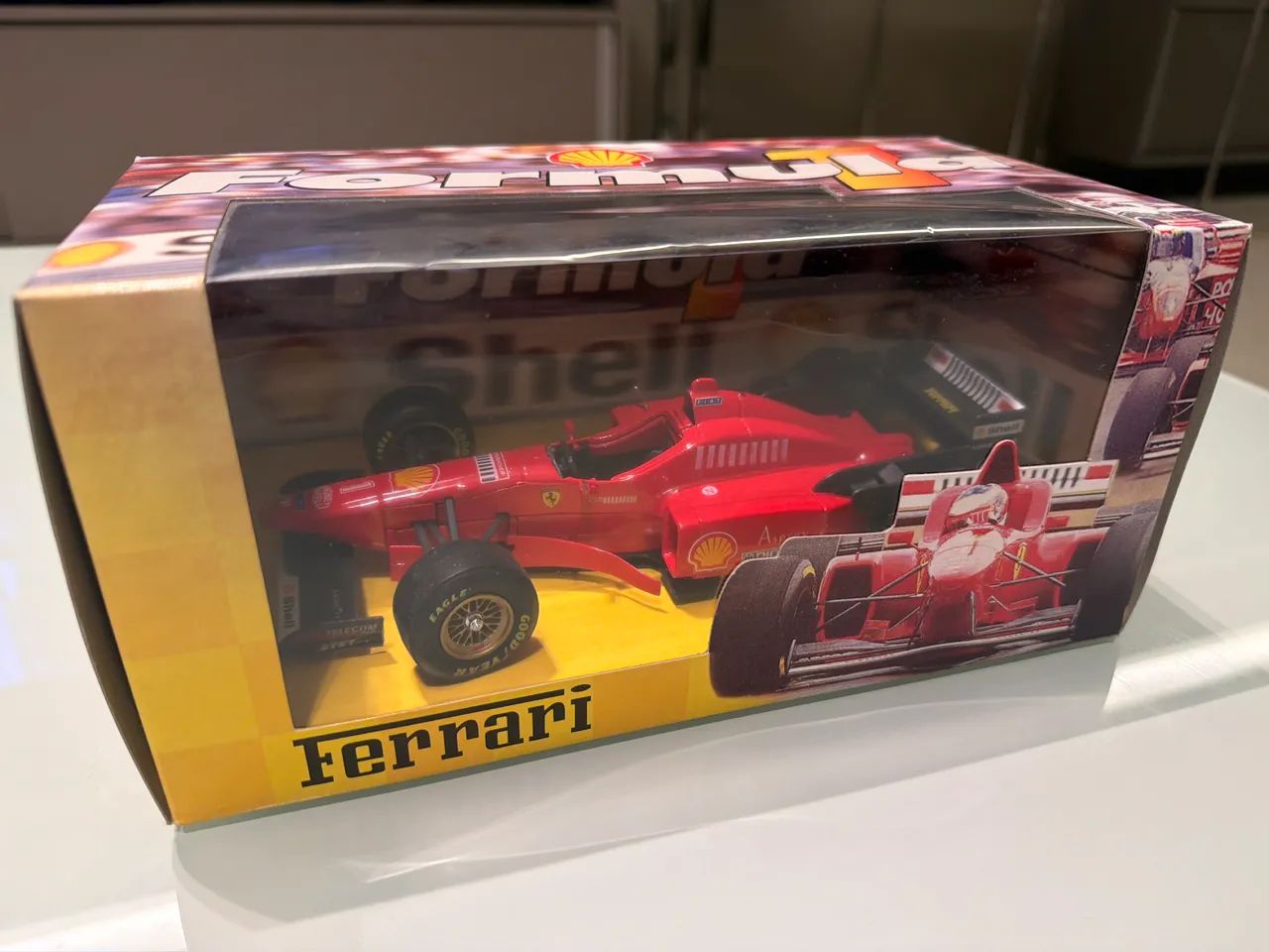 MINIATURA FERRARI F1 SCHUMACHER  