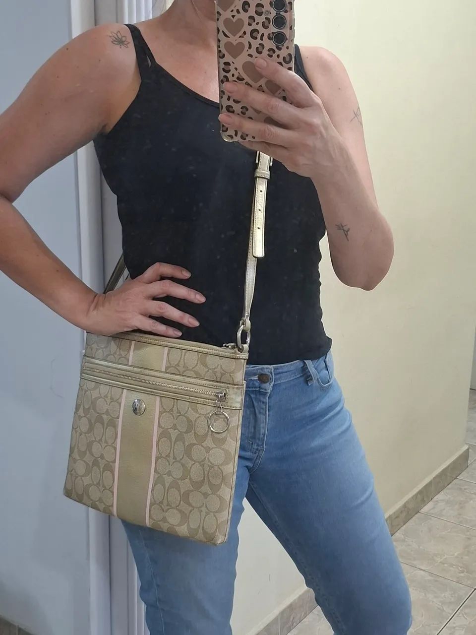 Bolsa Coach Original impecável  - Foto 5