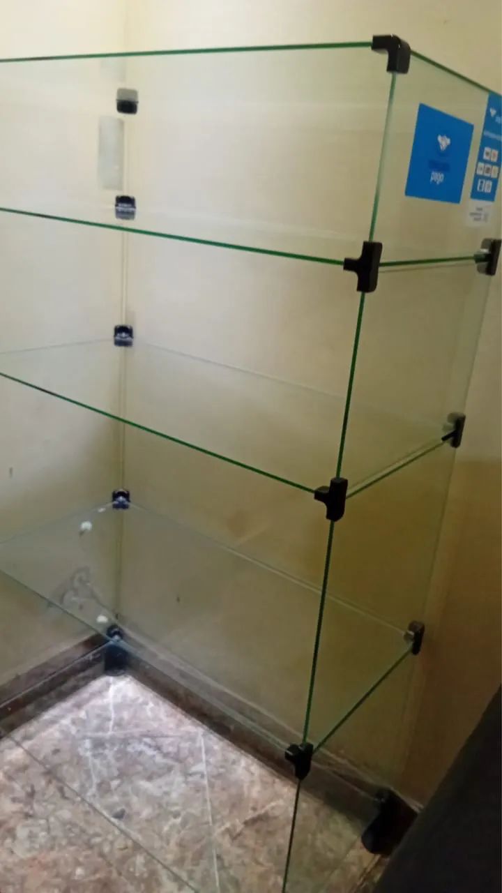 Bancada de vidro vendo ou troco - Foto 3