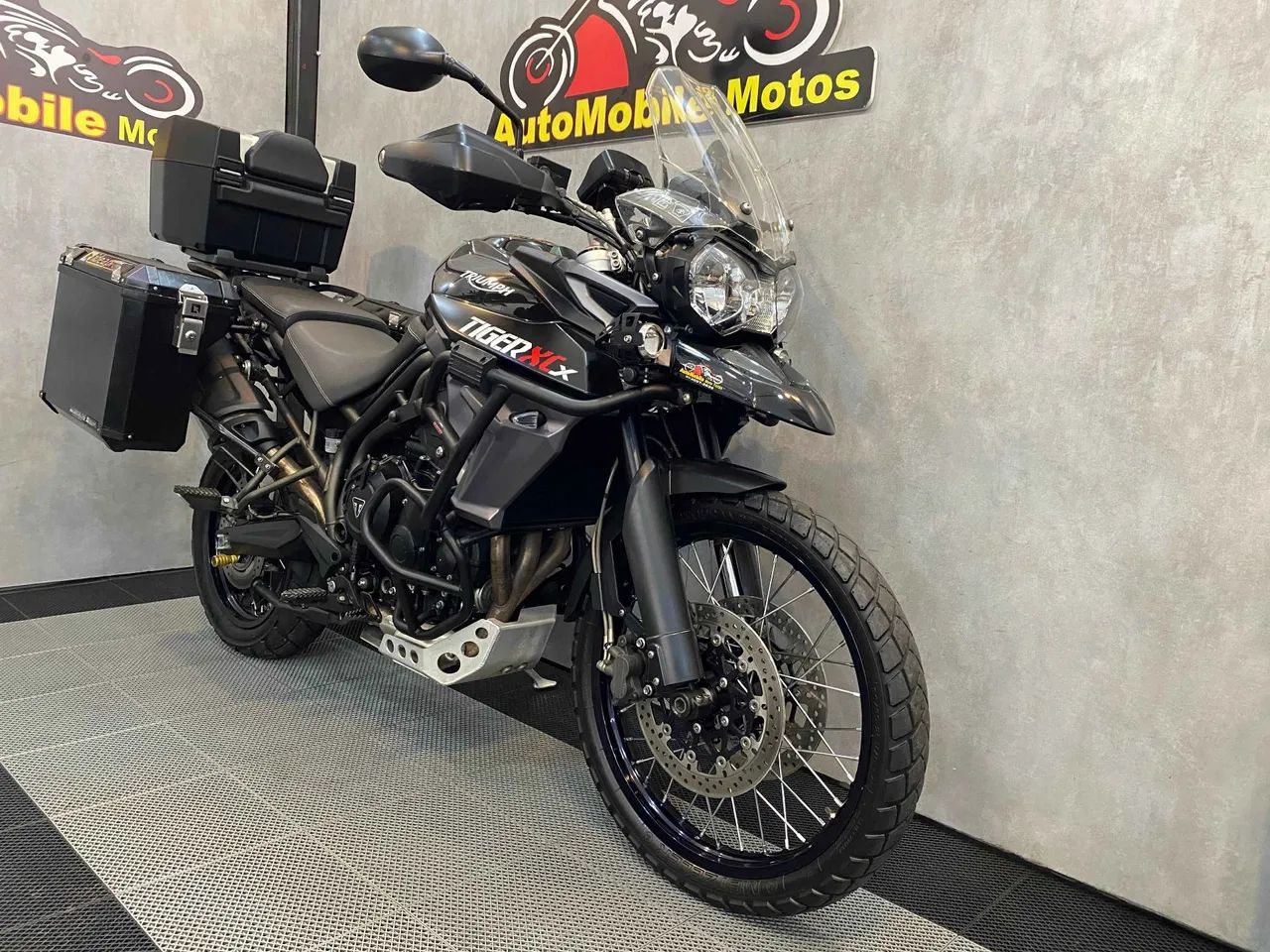 Triumph 800 XCX 2016 - 1480275525 | OLX