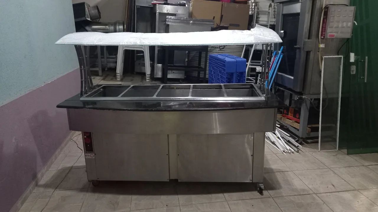 Carrinhos de Buffet - Quente e Refrigerado