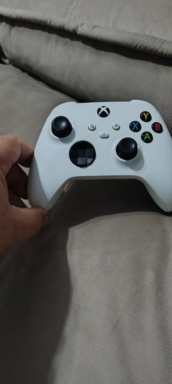 controle do Xbox one x, s para Pc tbm  funcionando perfeitamente 