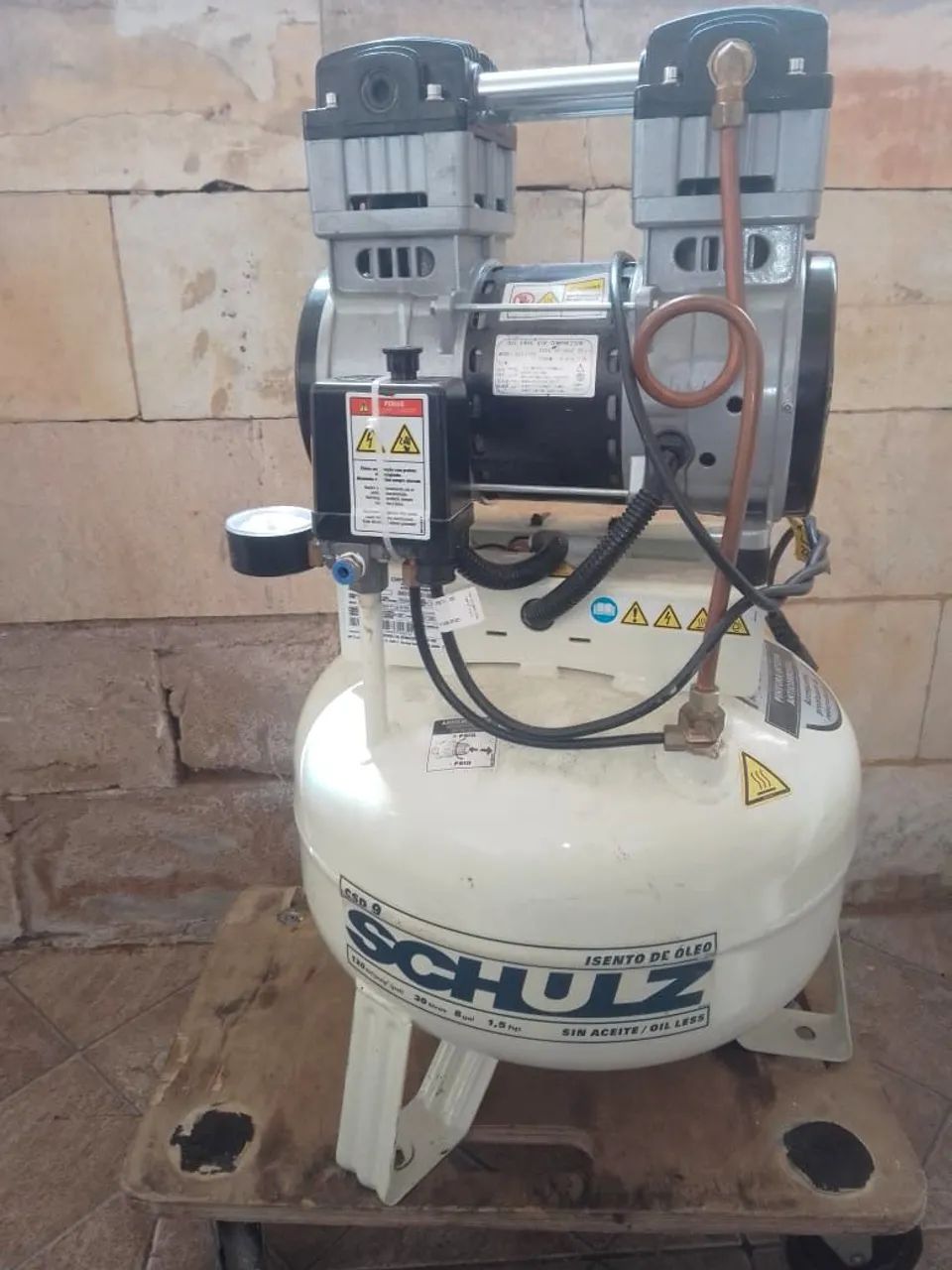 Compressor odontológico 
