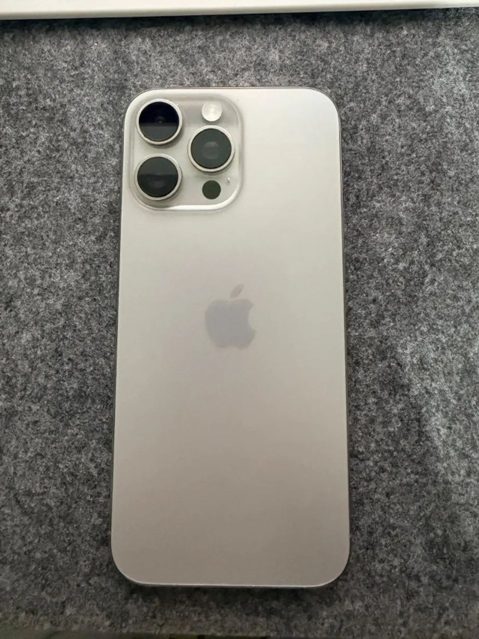 iPhone 16 Pro Max - Foto 4