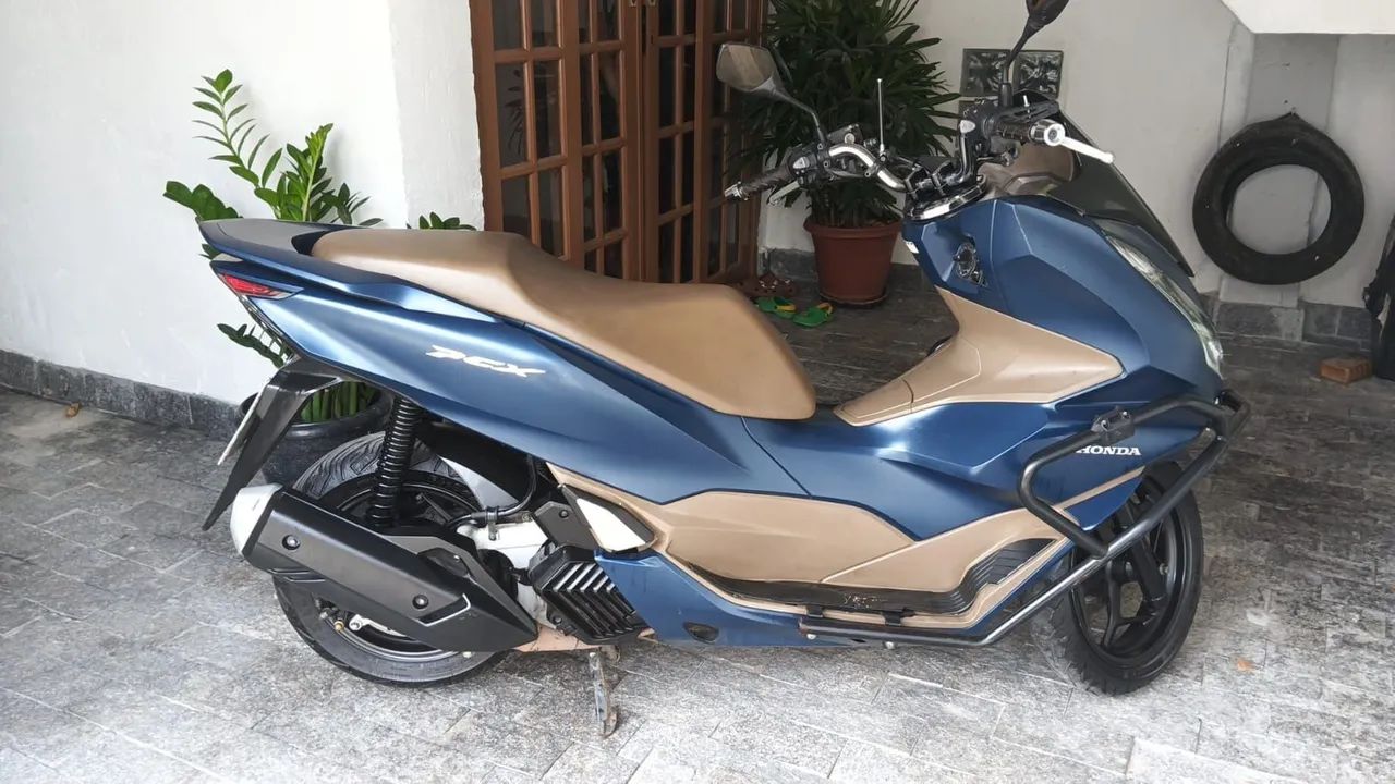 Pcx dlx 2023 - Foto 3