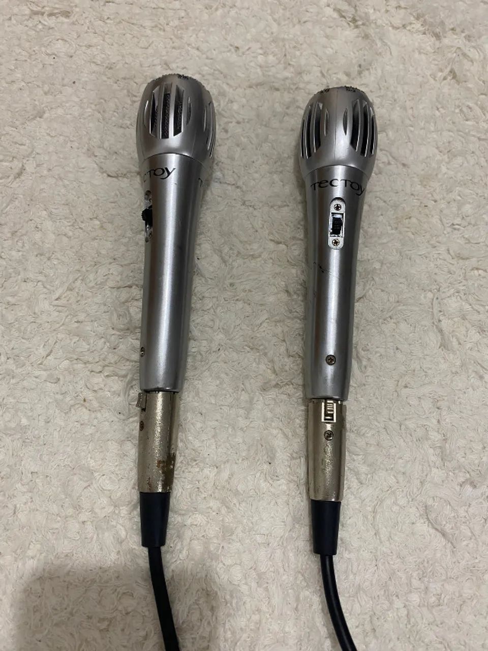 2 Microfones Tec Toy Original p/ karaokê