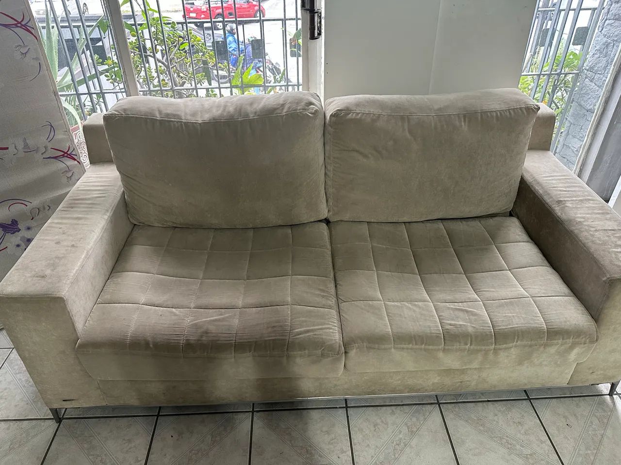 Sofá 2 lugares - 1,82m64985850310530122