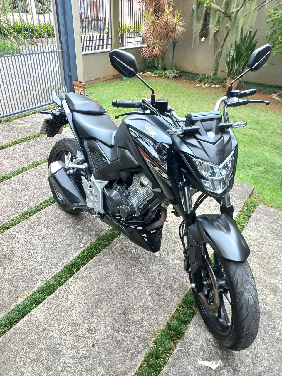 Cb 300 Twister  - Foto 2