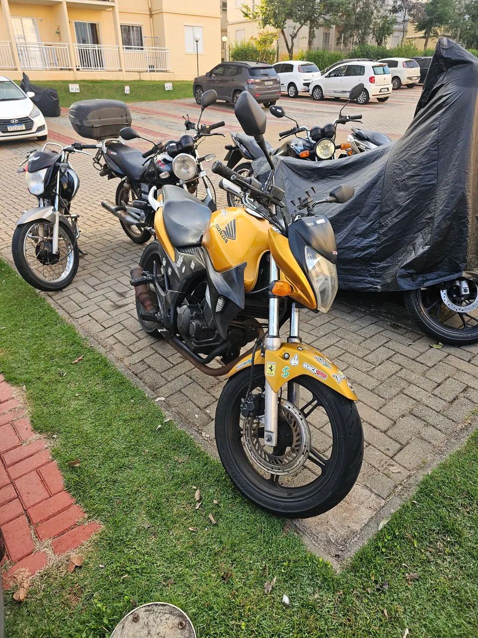 Cb300 