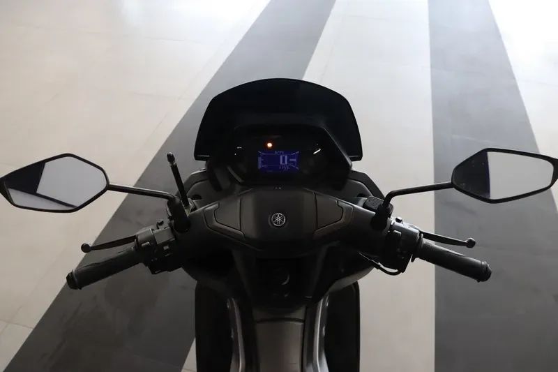 Yamaha NMAX Gasolina Automático - Foto 3