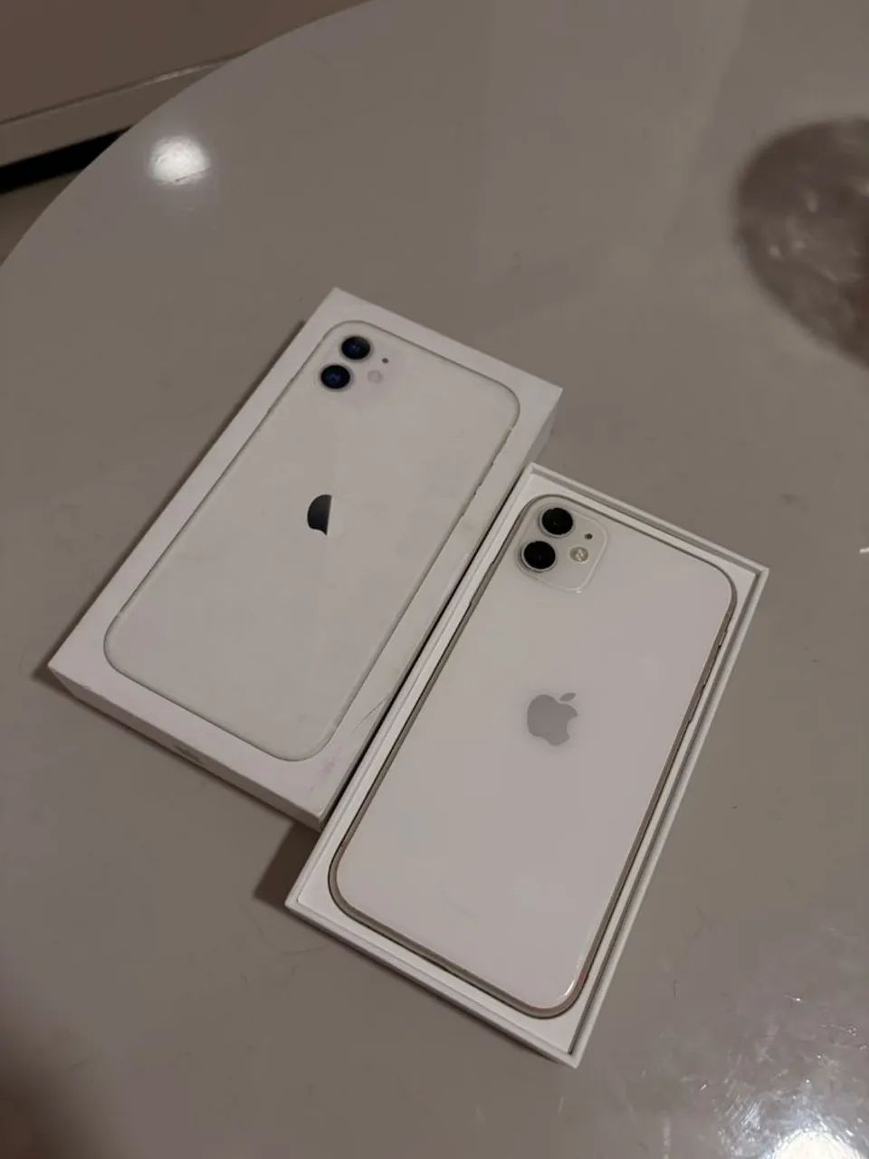Vendo IPhone 11 64g Branco 