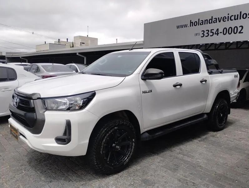 Toyota Hilux CD 4X4 2.8 DIESEL MEC. 2021