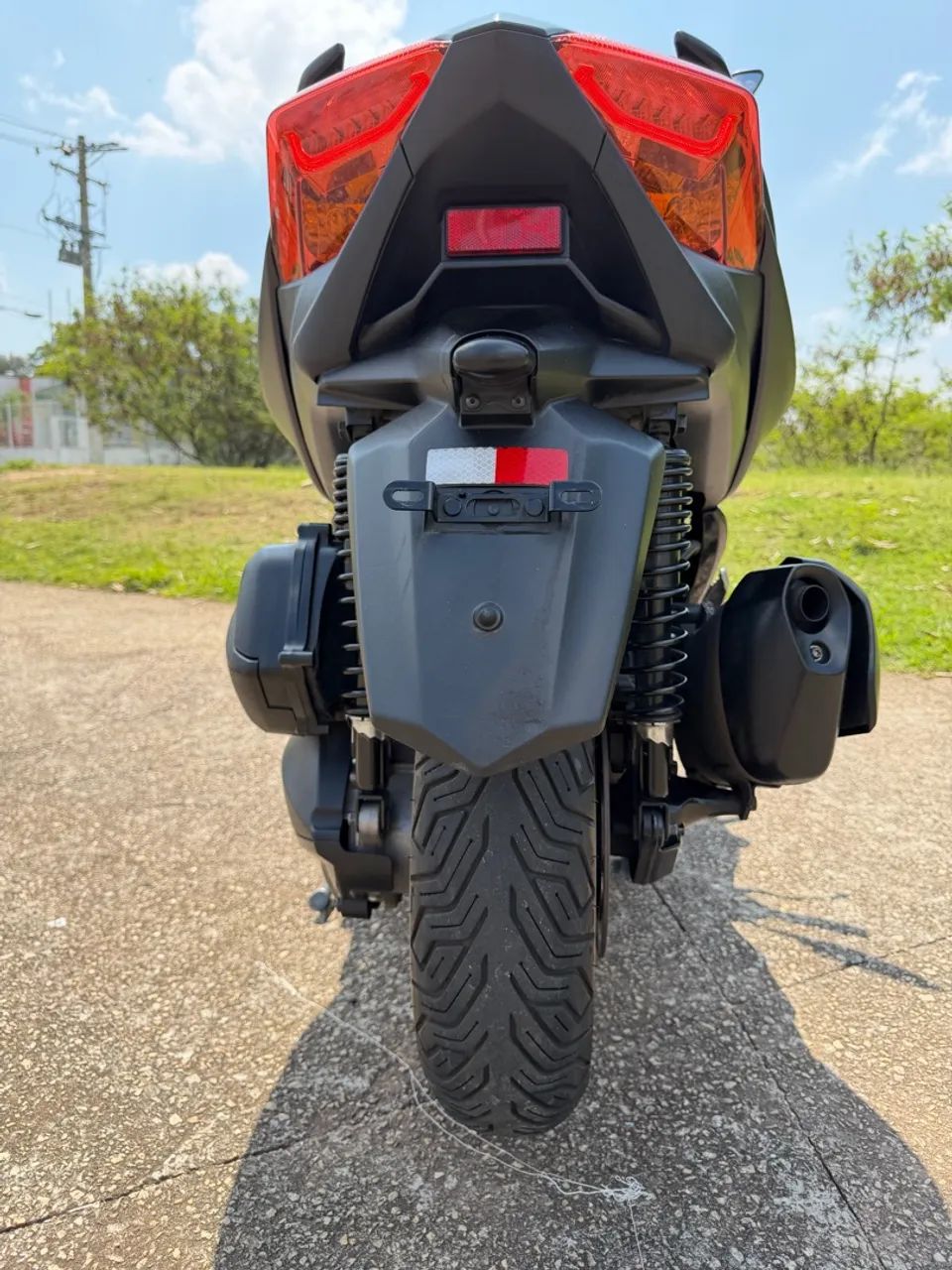 Yamaha Xmax 250 abs/2022 - Foto 4