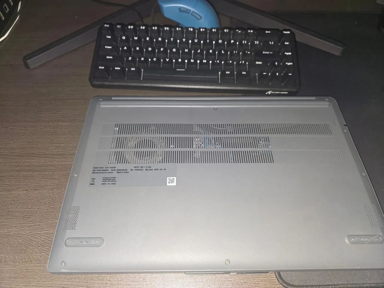 Lenovo loq E - Foto 3
