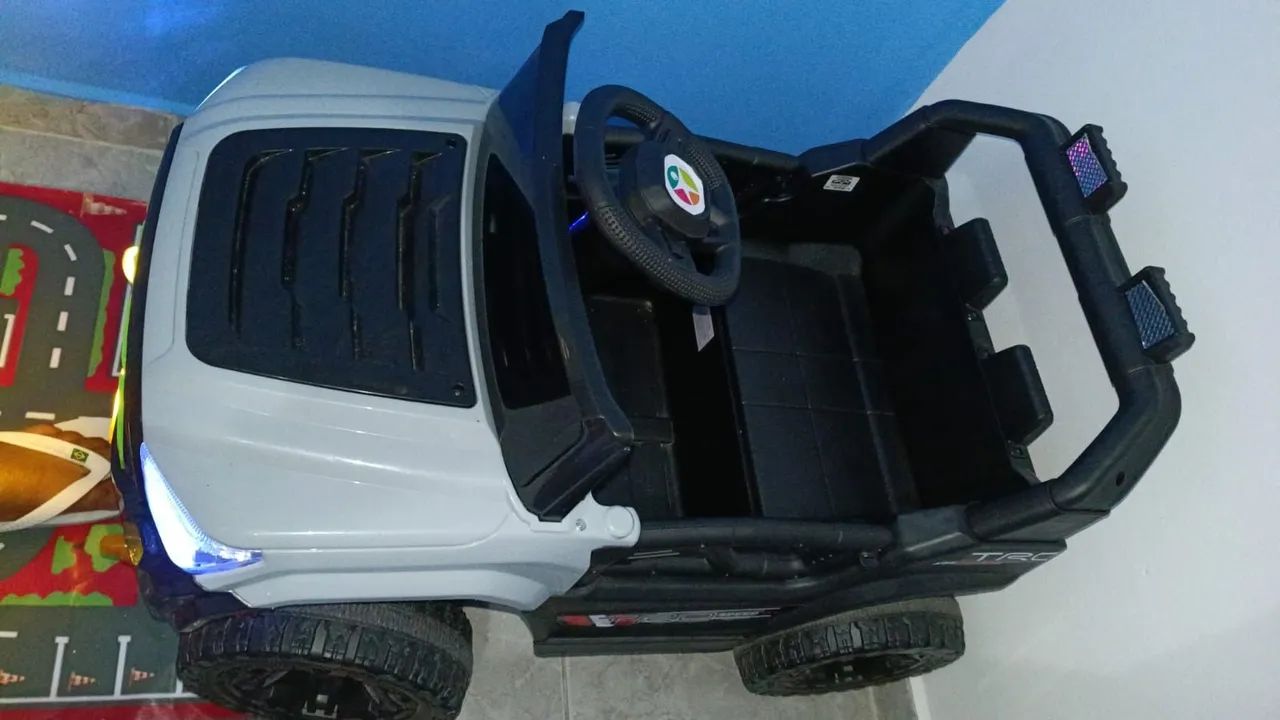Vendo carro elétrico 