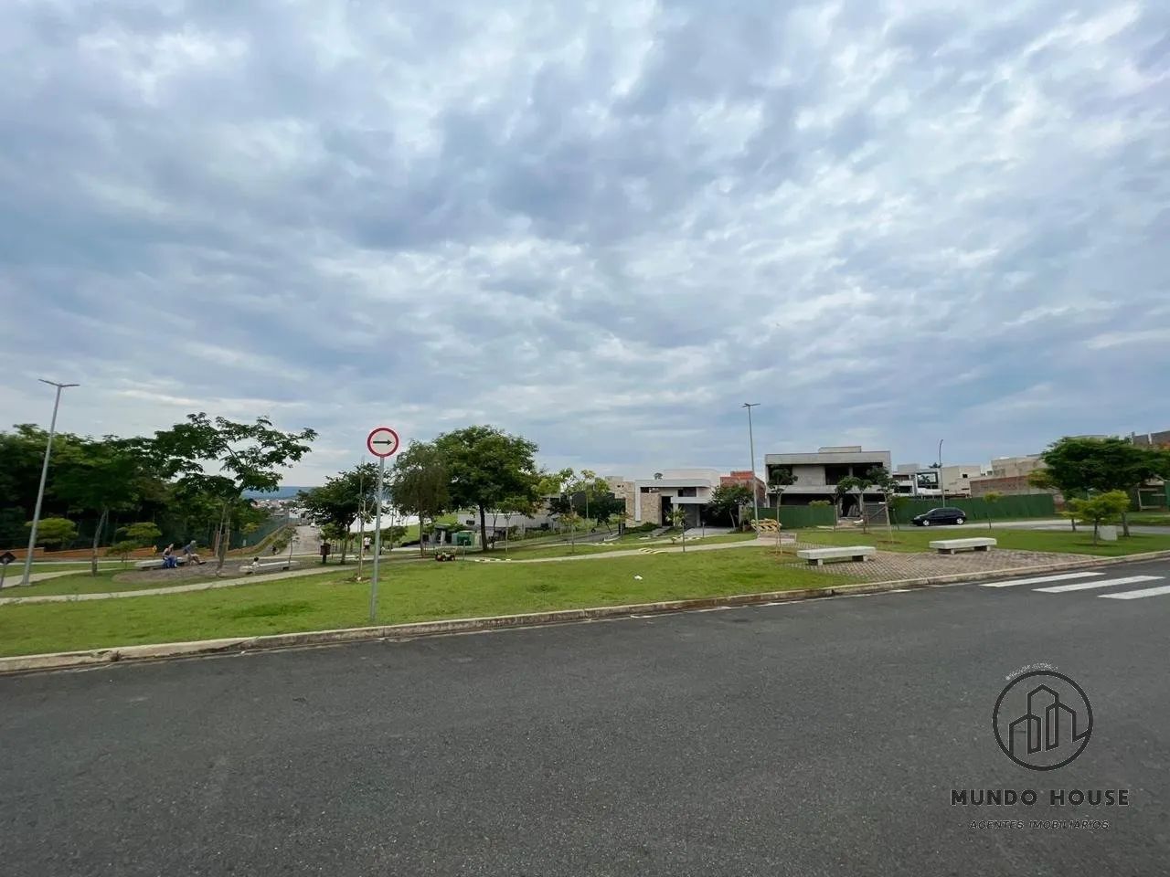 Terreno de esquina - condomínio Alphaville - Sorocaba - Foto 4