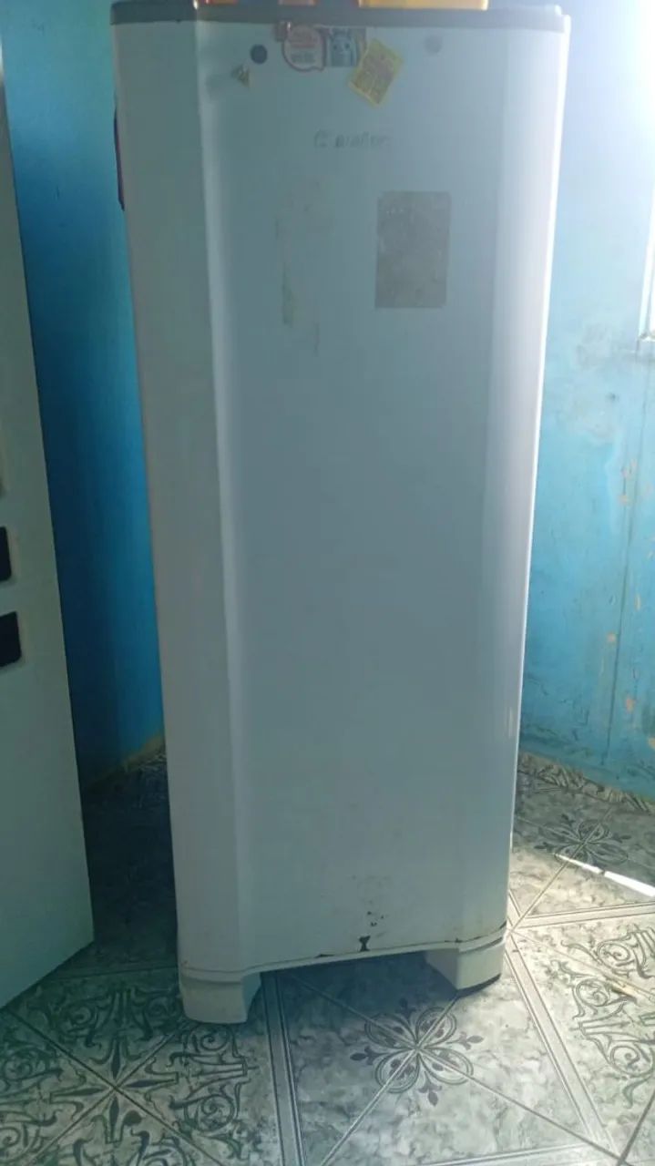 Vender se geladeira em bom estado  - Foto 2