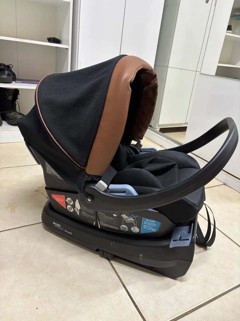 Vendo bebê conforto com isofix  - Foto 2