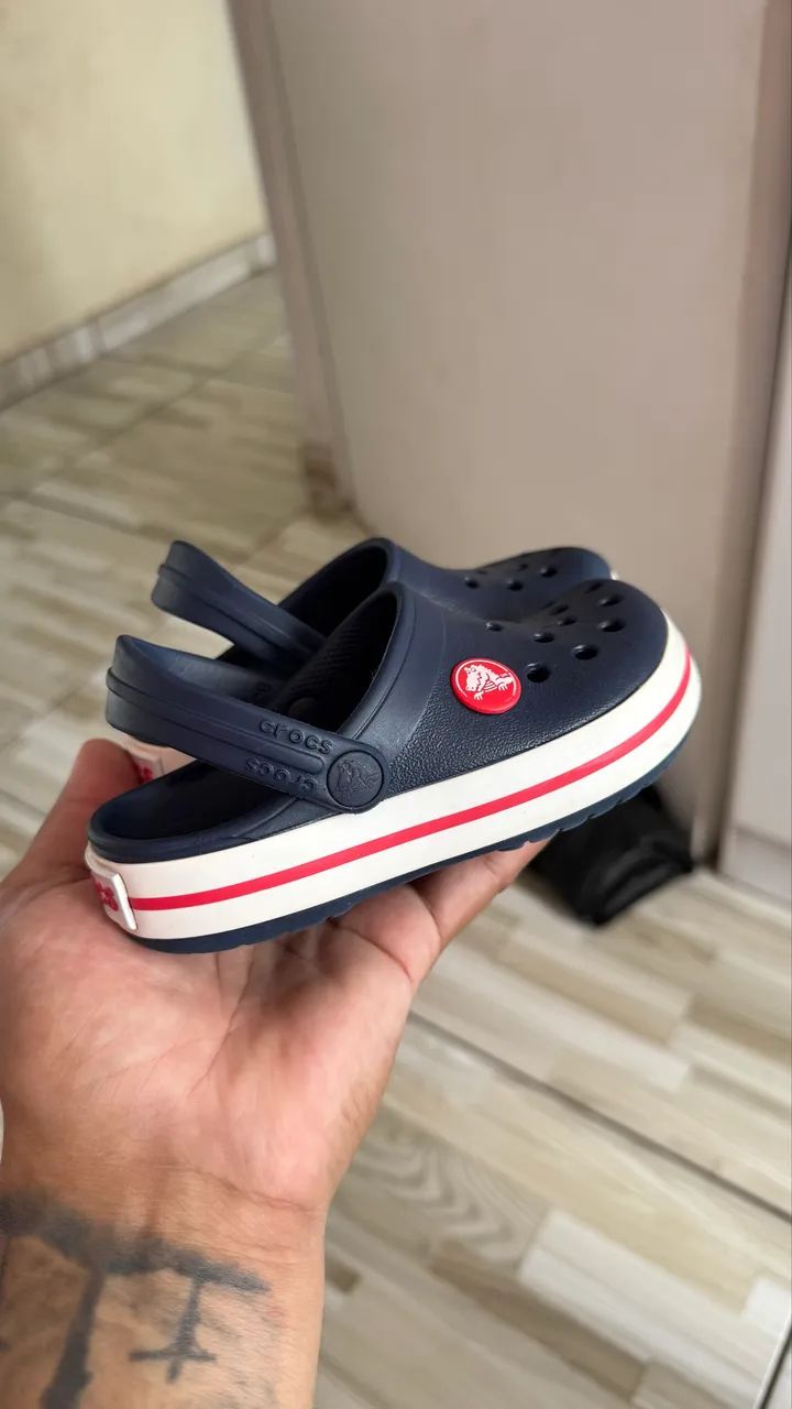 CROCS TAM 26 / C8 INFANTIL (ORIGINAL) - Foto 2