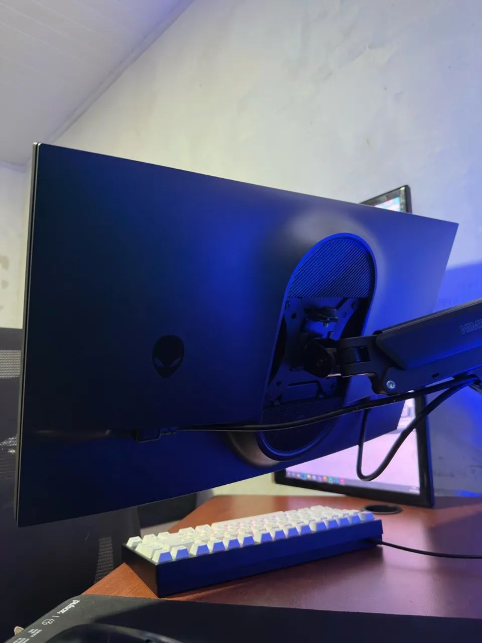 Monitor 360hz ALIENWARE - Foto 2