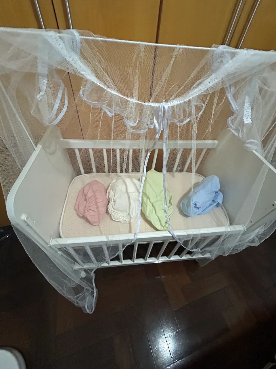 Mini berço completo + lençóis e colchão  - Foto 4