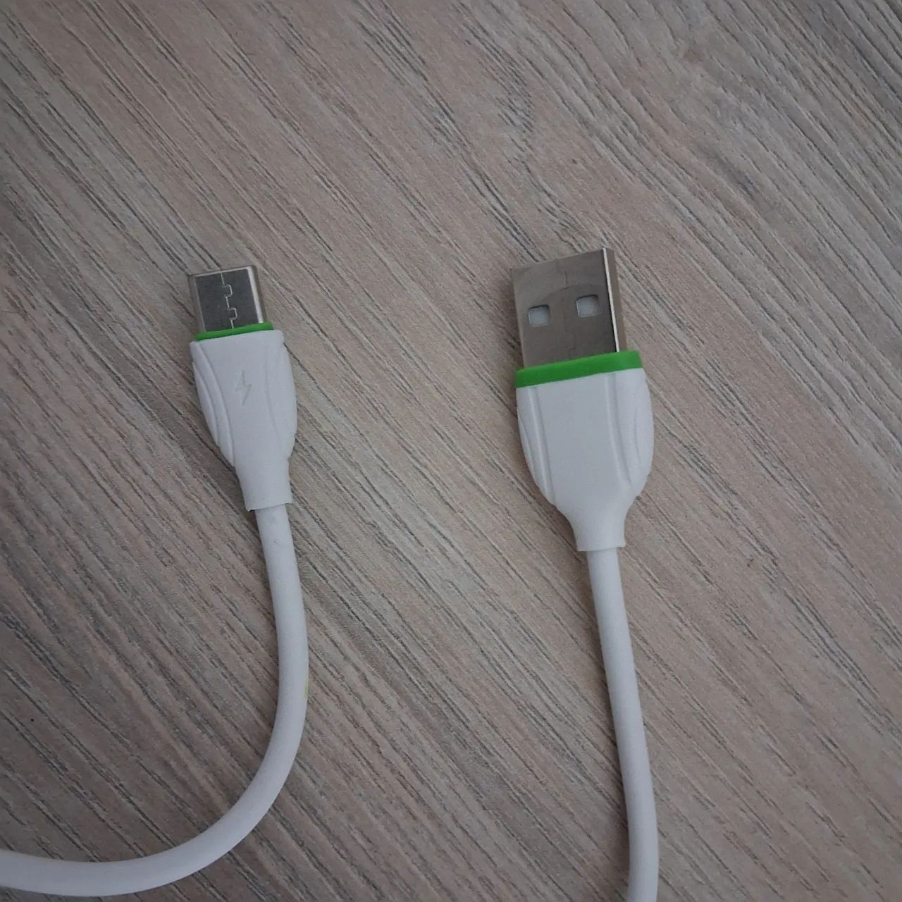 USB-C com 1 metro de comprimento - Branco - Novo - Foto 4