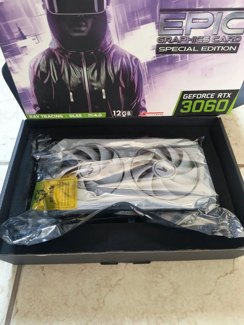 Placa de vídeo GeForce rtx 9060 - Foto 4