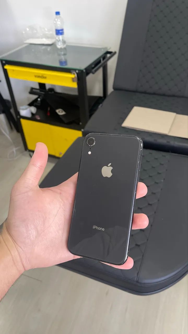 iPhone XR 128GB - 80% Bateria  - Foto 3