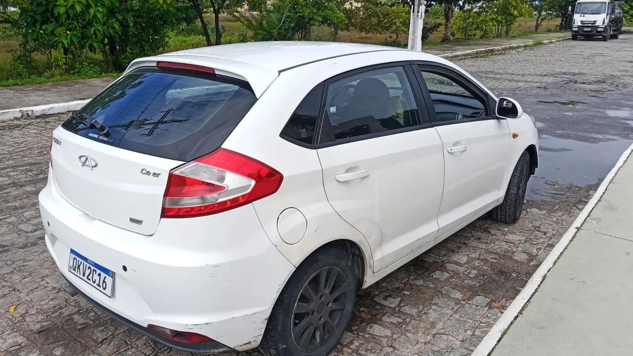 Chery Celer Hatch ACT 1.5 16V Flex 5P 2015 - Foto 3
