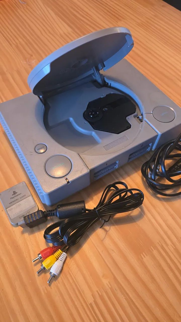 Console PlayStation One FAT + Cabos + Memory Card - Foto 3
