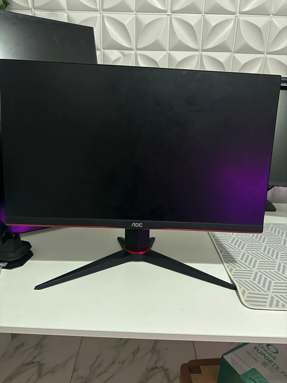 Aoc 144hz 1ms hero