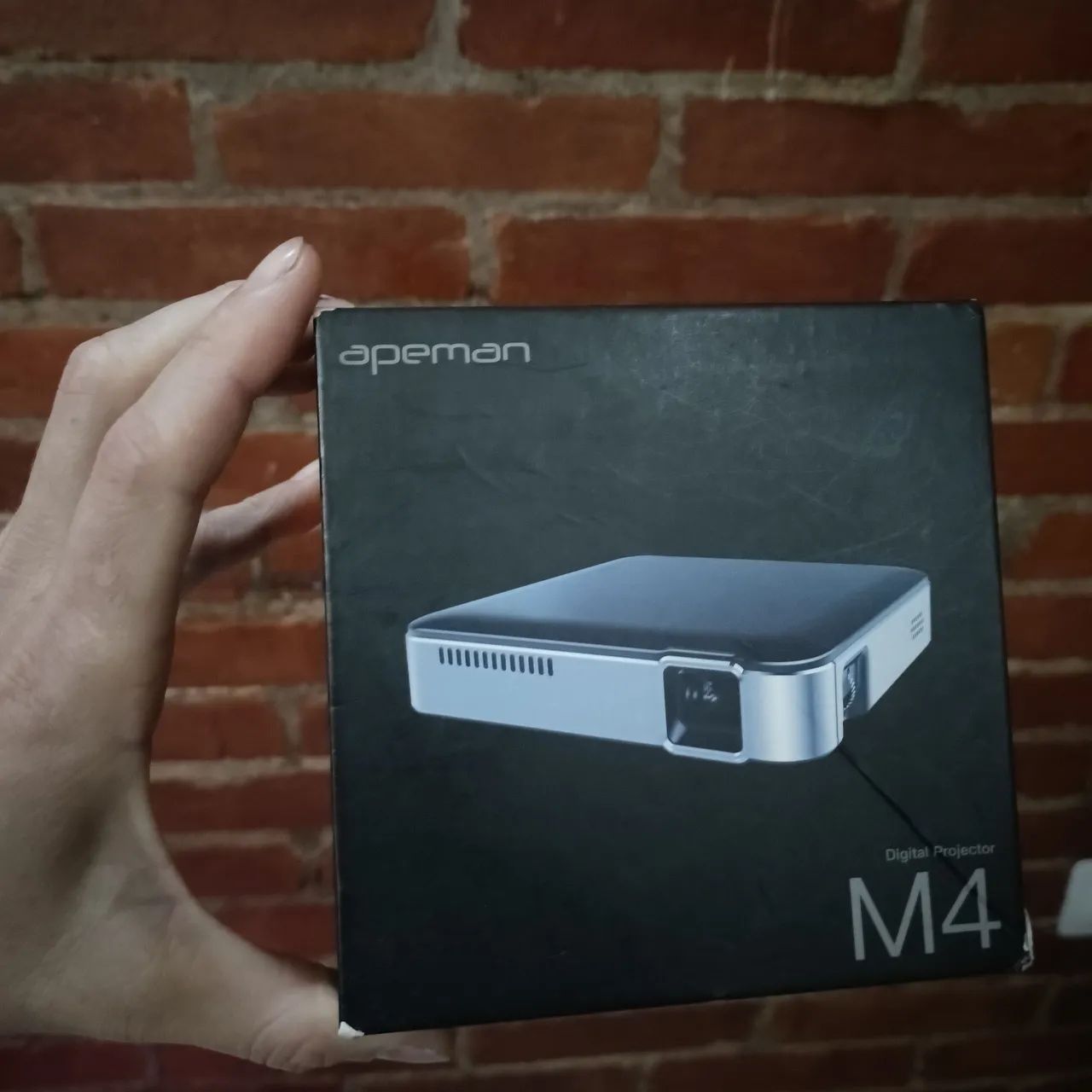 Mini projetor apeman m4