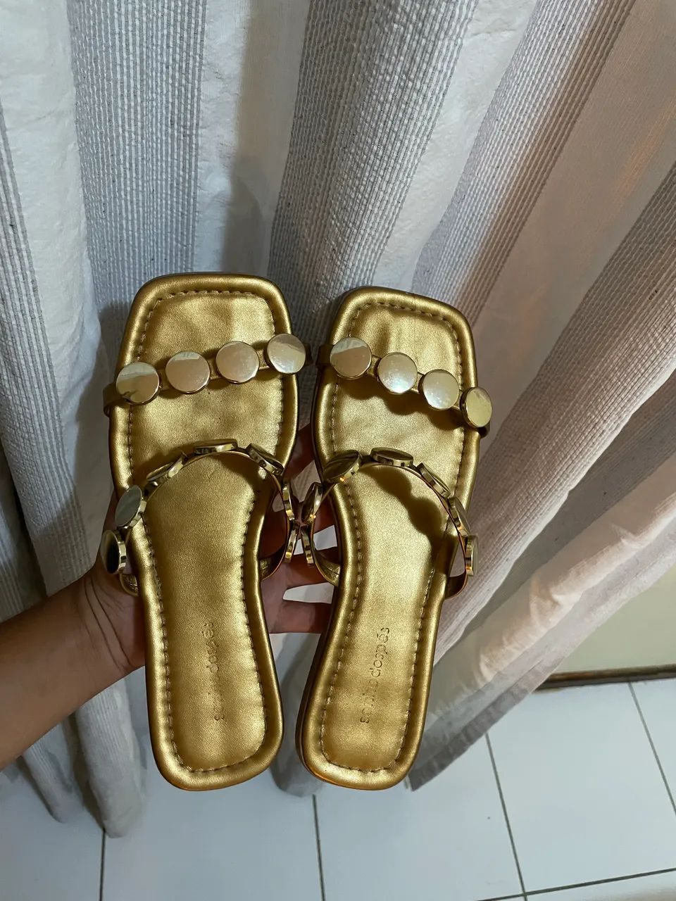 Vendo sandália rasteira nova  - Foto 2