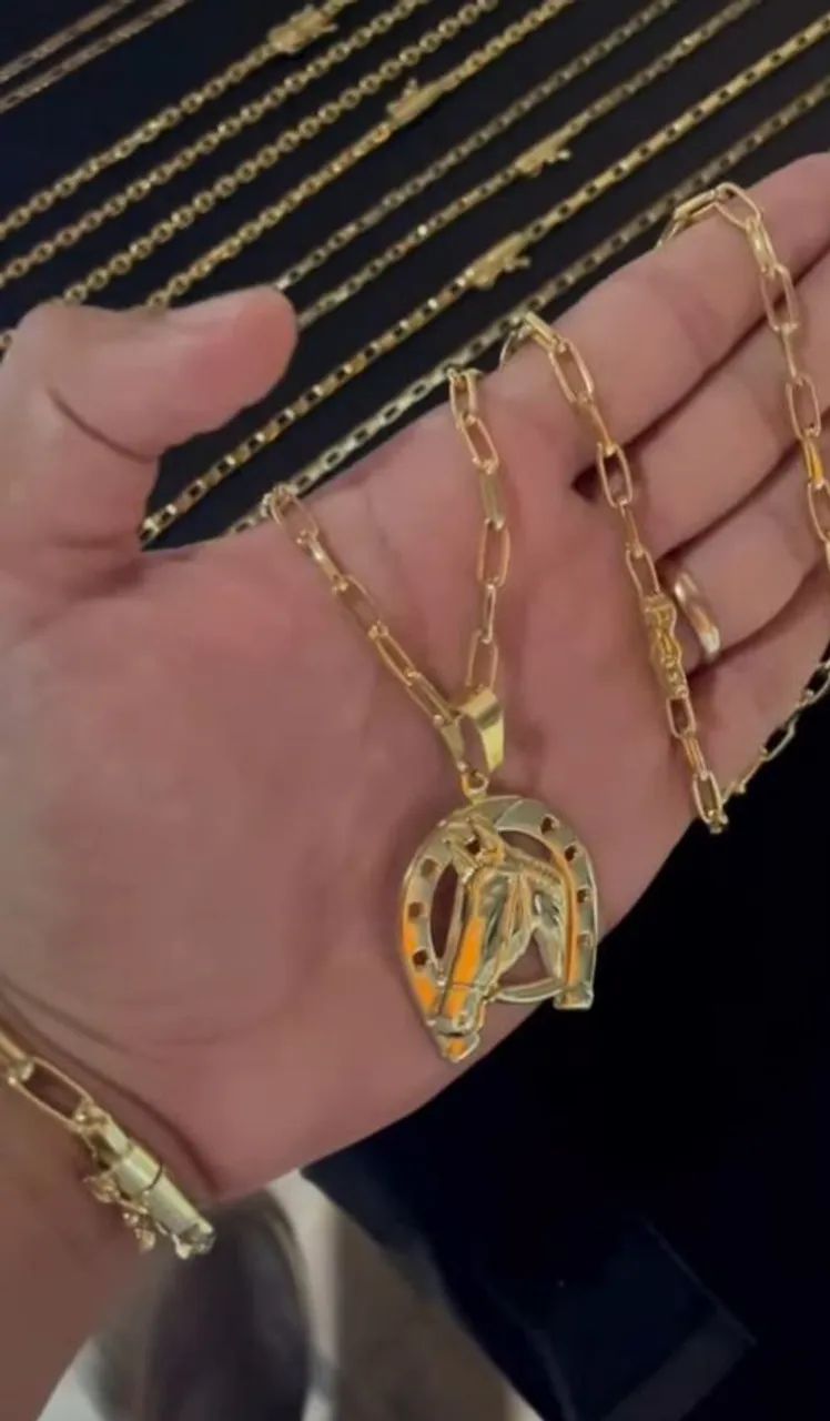 Conjunto corrente e pingente Banho 24k + verniz antialérgico para maior durabilidade