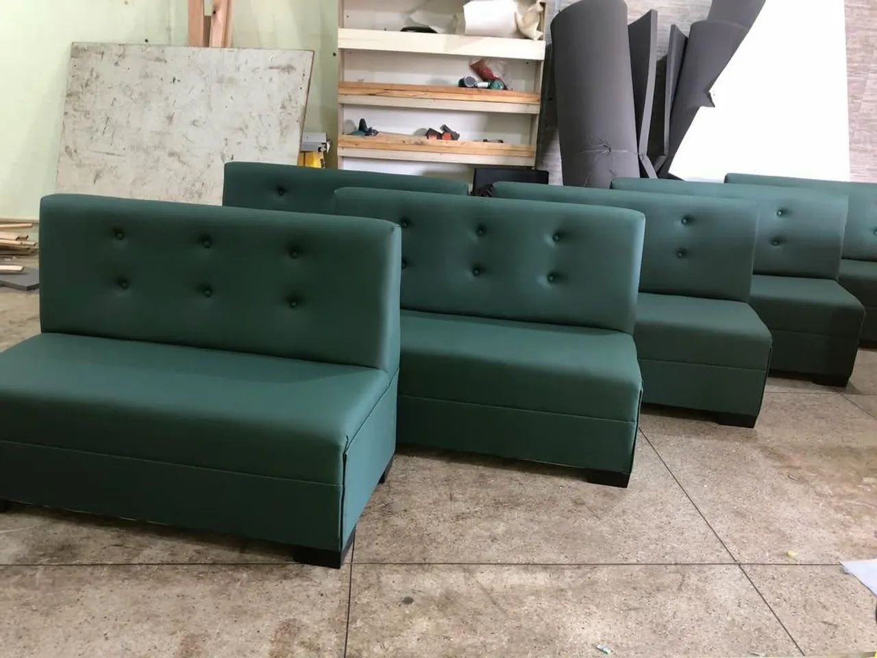 Sofás para escritório barbearia tabacaria comércio em geral  - Foto 2