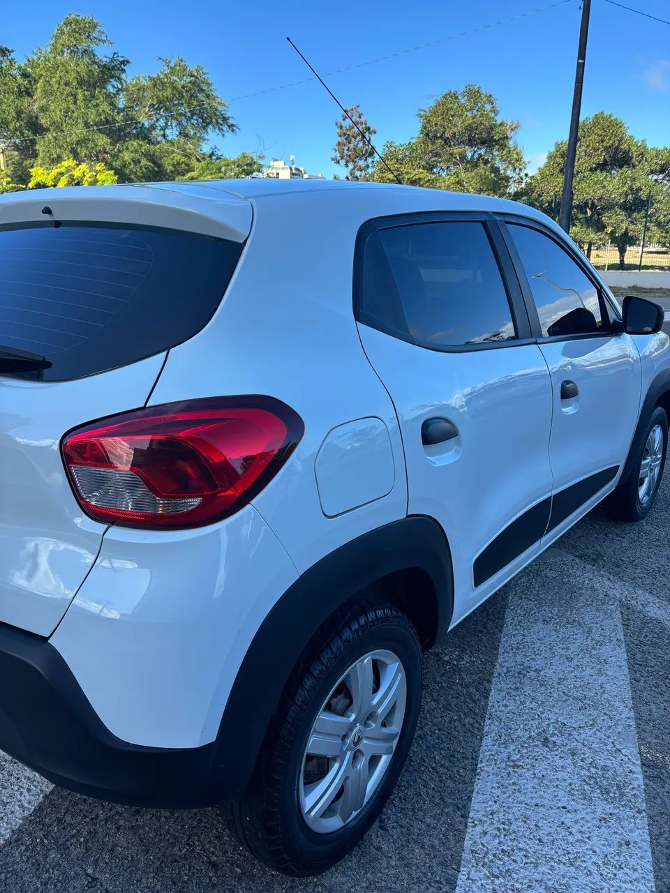 Renault Kwid Zen 1.0 Flex 12V 5P Mec. 2021 - Foto 2