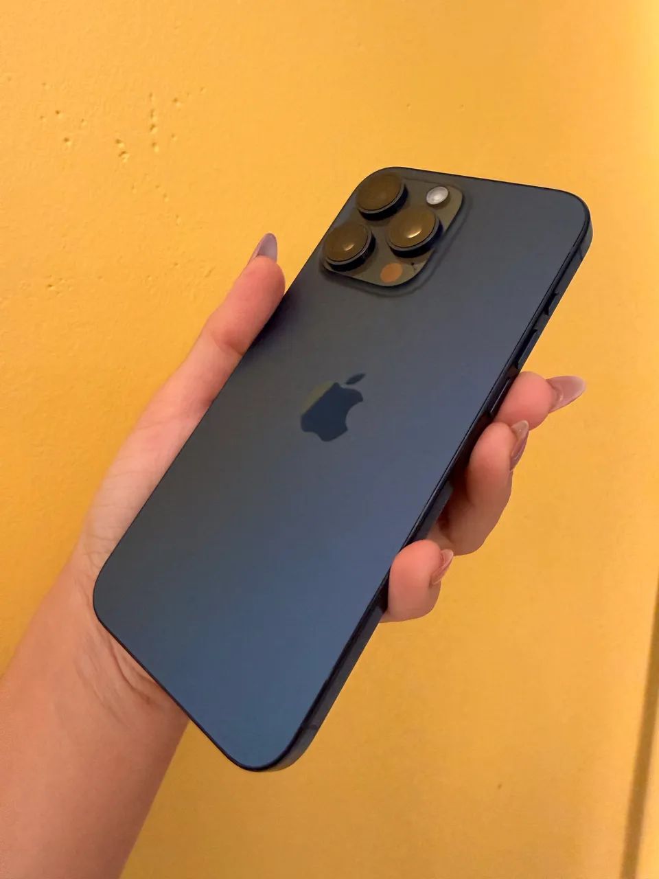 Vendo iPhone 15 pro max 256Gb - Foto 2